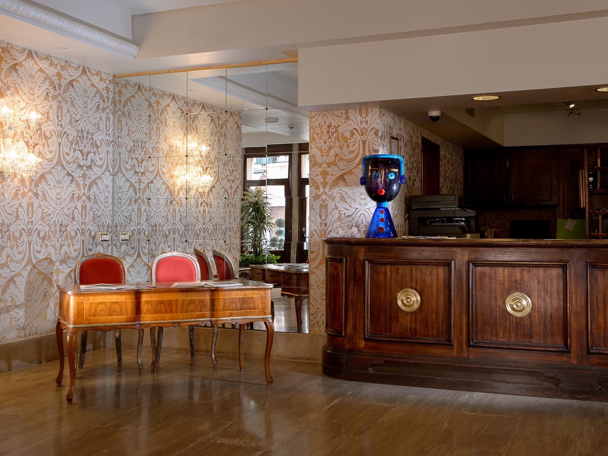 Hotel Principe Venezia Esterno foto